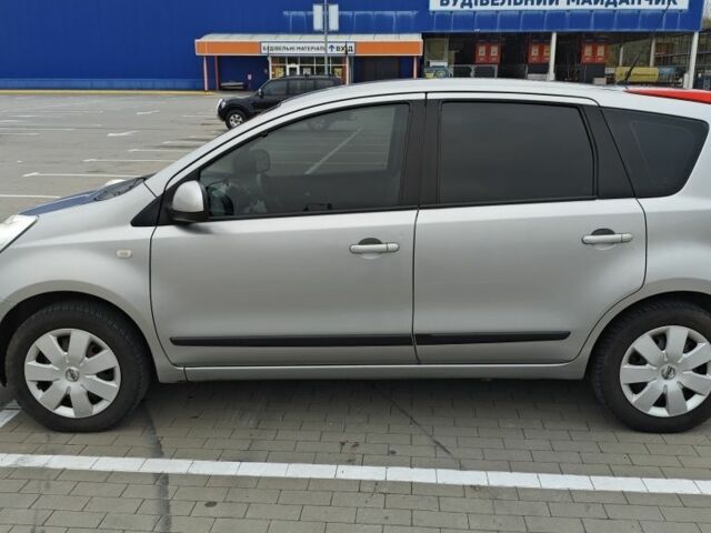 Сірий Ніссан Ноут, об'ємом двигуна 1.4 л та пробігом 292 тис. км за 5500 $, фото 1 на Automoto.ua