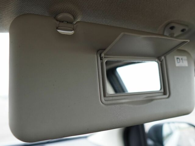 Сірий Ніссан Ноут, об'ємом двигуна 1.6 л та пробігом 219 тис. км за 3800 $, фото 18 на Automoto.ua