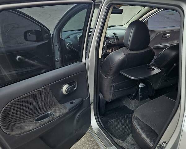 Сірий Ніссан Ноут, об'ємом двигуна 1.6 л та пробігом 188 тис. км за 6300 $, фото 13 на Automoto.ua