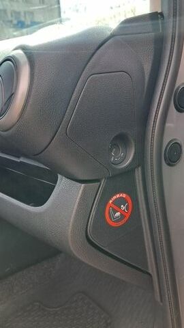 Серый Ниссан Ноут, объемом двигателя 1.6 л и пробегом 123 тыс. км за 6600 $, фото 6 на Automoto.ua