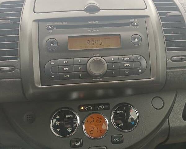 Серый Ниссан Ноут, объемом двигателя 1.6 л и пробегом 218 тыс. км за 6300 $, фото 11 на Automoto.ua