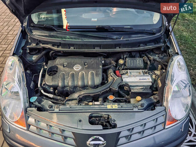 Сірий Ніссан Ноут, об'ємом двигуна 1.6 л та пробігом 165 тис. км за 6700 $, фото 44 на Automoto.ua