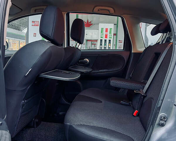 Сірий Ніссан Ноут, об'ємом двигуна 1.6 л та пробігом 165 тис. км за 6700 $, фото 14 на Automoto.ua