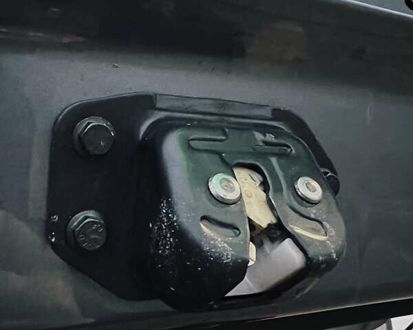 Сірий Ніссан Ноут, об'ємом двигуна 1.6 л та пробігом 165 тис. км за 6700 $, фото 31 на Automoto.ua