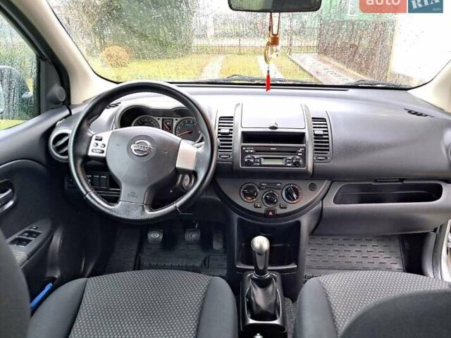 Серый Ниссан Ноут, объемом двигателя 1.4 л и пробегом 249 тыс. км за 4700 $, фото 10 на Automoto.ua
