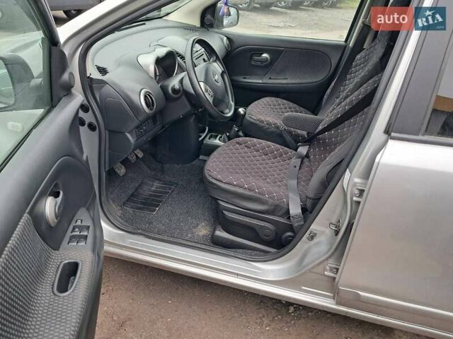 Серый Ниссан Ноут, объемом двигателя 1.5 л и пробегом 233 тыс. км за 4900 $, фото 2 на Automoto.ua