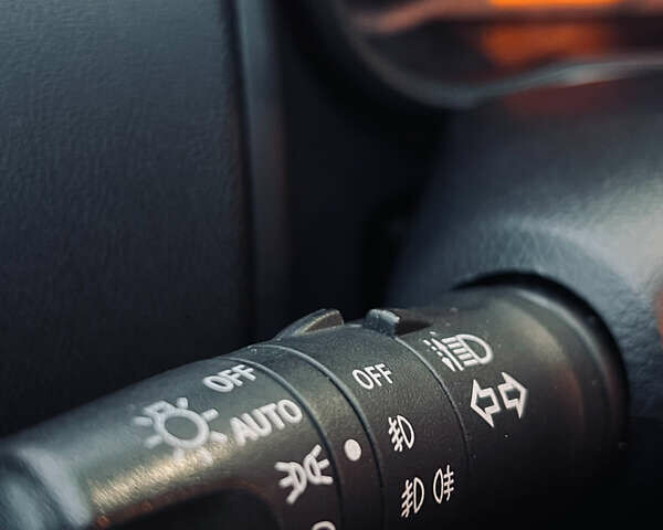 Сірий Ніссан Ноут, об'ємом двигуна 1.6 л та пробігом 165 тис. км за 6700 $, фото 25 на Automoto.ua