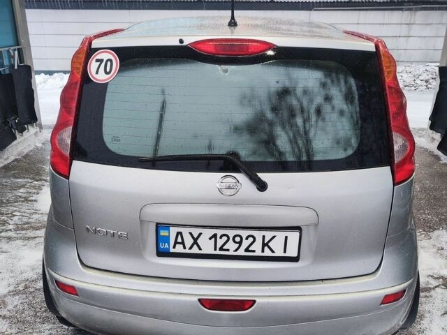 Сірий Ніссан Ноут, об'ємом двигуна 1.6 л та пробігом 170 тис. км за 4000 $, фото 3 на Automoto.ua