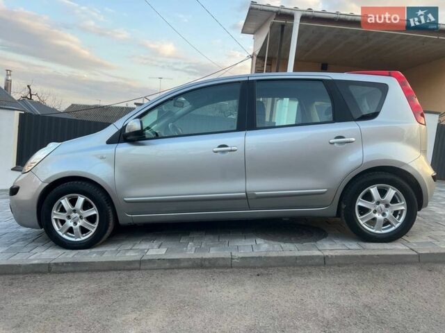 Серый Ниссан Ноут, объемом двигателя 1.4 л и пробегом 209 тыс. км за 5800 $, фото 26 на Automoto.ua