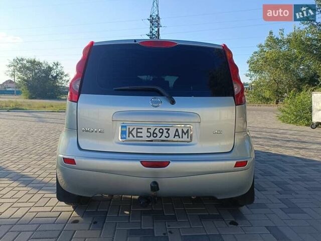 Серый Ниссан Ноут, объемом двигателя 1.5 л и пробегом 240 тыс. км за 5200 $, фото 1 на Automoto.ua