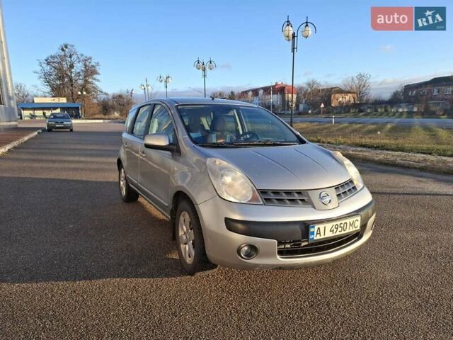 Сірий Ніссан Ноут, об'ємом двигуна 1.6 л та пробігом 240 тис. км за 5200 $, фото 4 на Automoto.ua