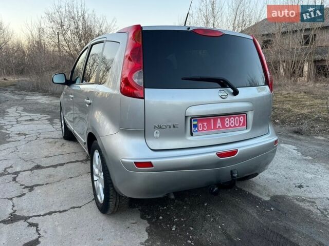 Сірий Ніссан Ноут, об'ємом двигуна 1.6 л та пробігом 159 тис. км за 5699 $, фото 6 на Automoto.ua