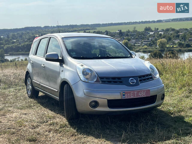 Ниссан Ноут 2007 в Киеве на Automoto.ua Серый Ниссан Ноут, объемом двигателя 1.5 л и пробегом 181 тыс. км за 5900 $, фото 1 на Automoto.ua