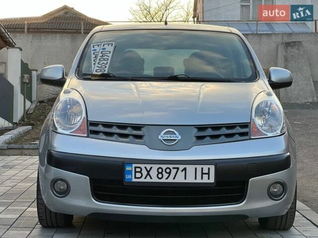 Серый Ниссан Ноут, объемом двигателя 1.4 л и пробегом 209 тыс. км за 5800 $, фото 7 на Automoto.ua