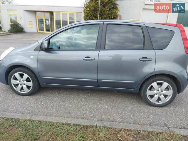 Серый Ниссан Ноут, объемом двигателя 1.6 л и пробегом 211 тыс. км за 6400 $, фото 13 на Automoto.ua