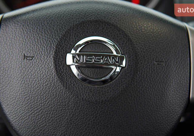 Серый Ниссан Ноут, объемом двигателя 1.6 л и пробегом 215 тыс. км за 6000 $, фото 22 на Automoto.ua