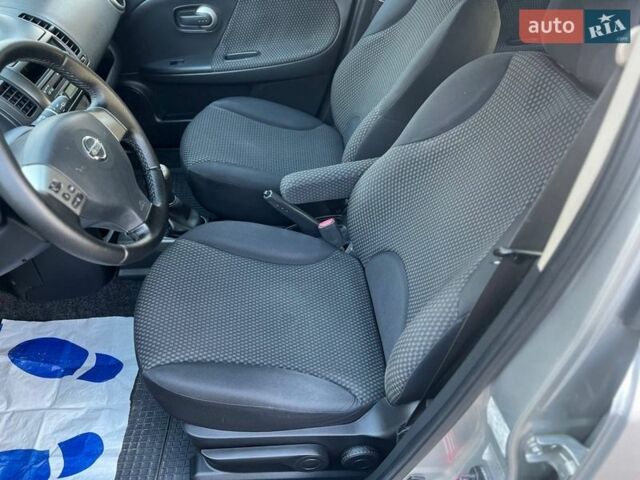 Серый Ниссан Ноут, объемом двигателя 1.4 л и пробегом 209 тыс. км за 5800 $, фото 49 на Automoto.ua