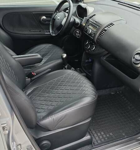 Серый Ниссан Ноут, объемом двигателя 1.4 л и пробегом 293 тыс. км за 5400 $, фото 15 на Automoto.ua