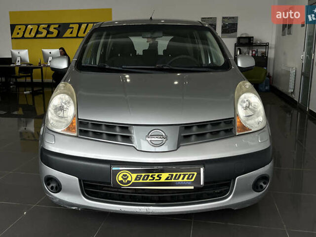 Сірий Ніссан Ноут, об'ємом двигуна 1.4 л та пробігом 86 тис. км за 5500 $, фото 1 на Automoto.ua