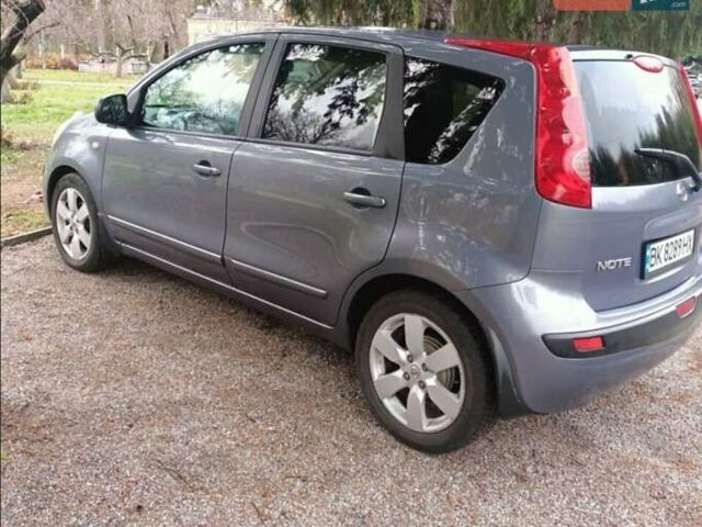 Серый Ниссан Ноут, объемом двигателя 1.6 л и пробегом 218 тыс. км за 6300 $, фото 6 на Automoto.ua