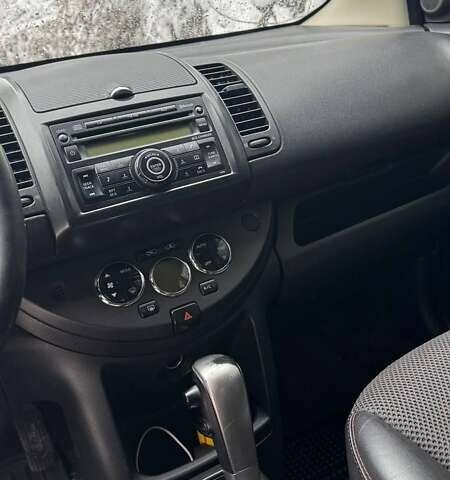 Серый Ниссан Ноут, объемом двигателя 1.6 л и пробегом 266 тыс. км за 6000 $, фото 6 на Automoto.ua