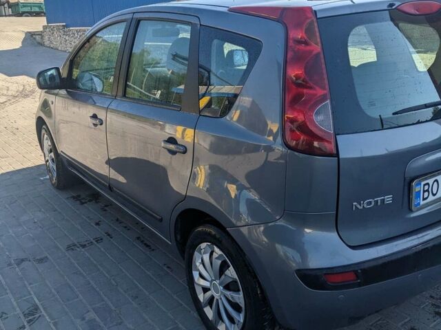 Сірий Ніссан Ноут, об'ємом двигуна 1.41 л та пробігом 201 тис. км за 4800 $, фото 6 на Automoto.ua