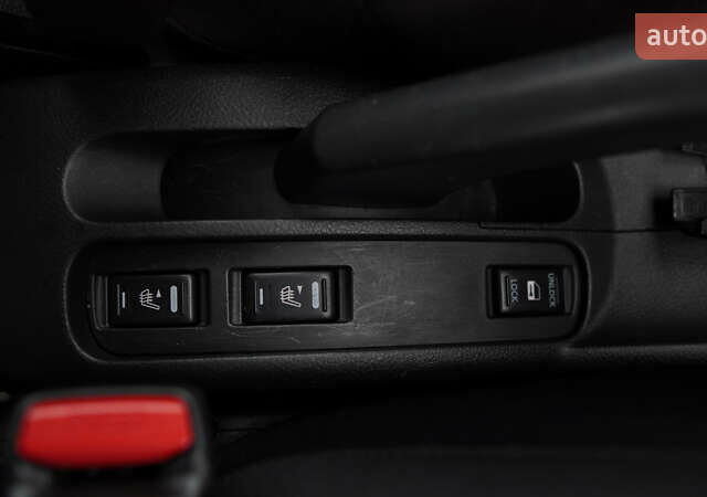 Серый Ниссан Ноут, объемом двигателя 1.6 л и пробегом 215 тыс. км за 6000 $, фото 38 на Automoto.ua