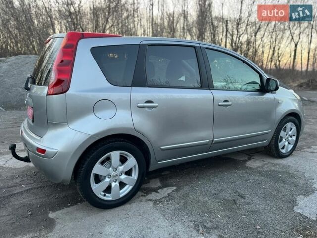 Сірий Ніссан Ноут, об'ємом двигуна 1.6 л та пробігом 159 тис. км за 5699 $, фото 9 на Automoto.ua