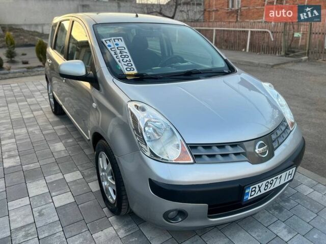 Серый Ниссан Ноут, объемом двигателя 1.4 л и пробегом 209 тыс. км за 5800 $, фото 18 на Automoto.ua