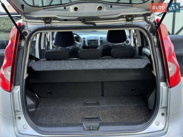 Сірий Ніссан Ноут, об'ємом двигуна 1.6 л та пробігом 189 тис. км за 5950 $, фото 23 на Automoto.ua