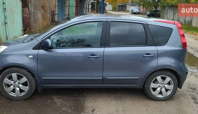 Сірий Ніссан Ноут, об'ємом двигуна 1.6 л та пробігом 218 тис. км за 5100 $, фото 5 на Automoto.ua