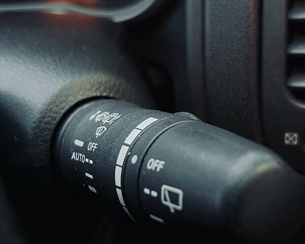 Сірий Ніссан Ноут, об'ємом двигуна 1.6 л та пробігом 165 тис. км за 6700 $, фото 24 на Automoto.ua