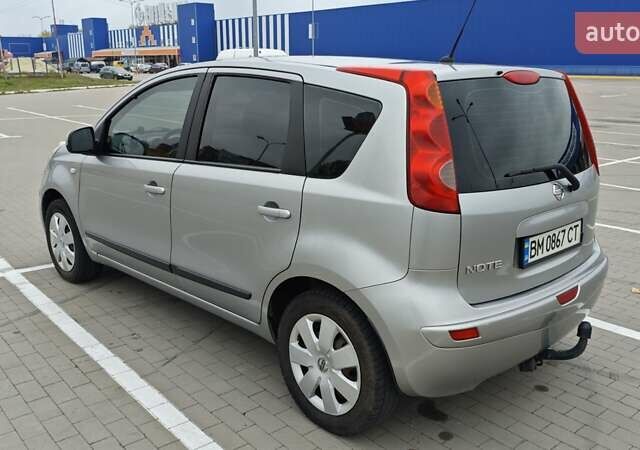 Серый Ниссан Ноут, объемом двигателя 1.4 л и пробегом 293 тыс. км за 5400 $, фото 6 на Automoto.ua