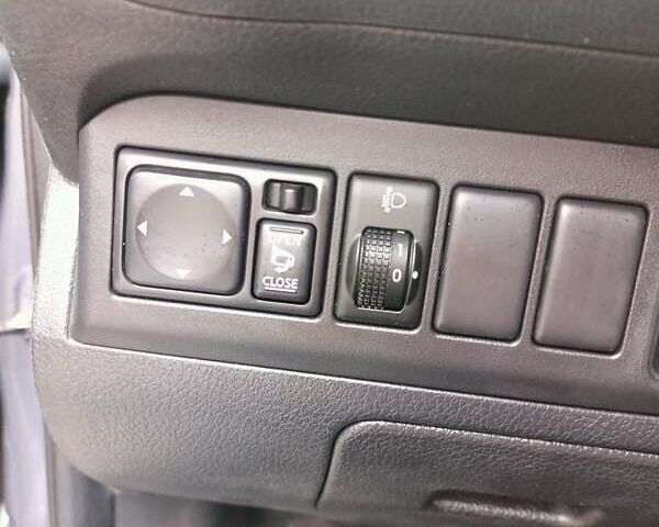 Серый Ниссан Ноут, объемом двигателя 1.6 л и пробегом 218 тыс. км за 6300 $, фото 14 на Automoto.ua