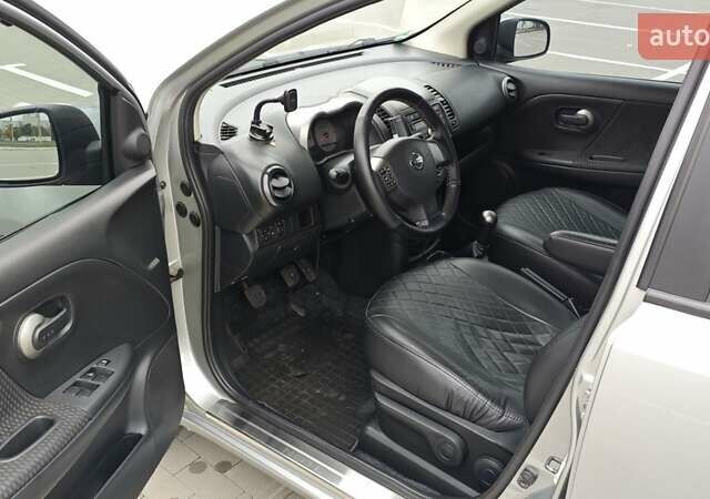 Серый Ниссан Ноут, объемом двигателя 1.4 л и пробегом 293 тыс. км за 5400 $, фото 13 на Automoto.ua