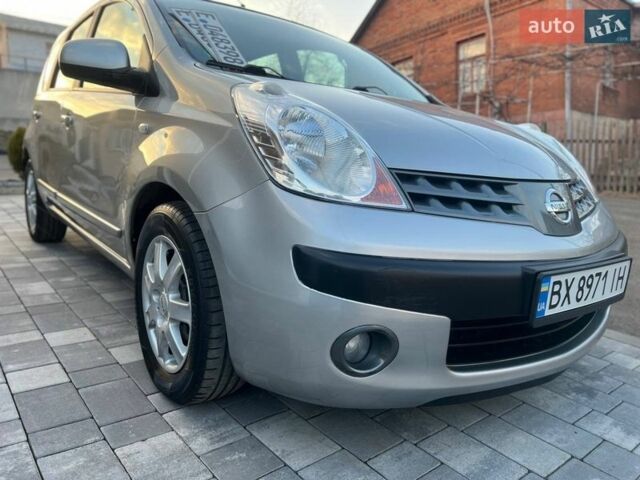 Серый Ниссан Ноут, объемом двигателя 1.4 л и пробегом 209 тыс. км за 5800 $, фото 17 на Automoto.ua