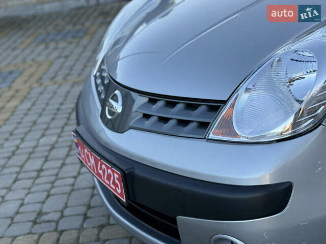 Сірий Ніссан Ноут, об'ємом двигуна 1.6 л та пробігом 189 тис. км за 5950 $, фото 3 на Automoto.ua