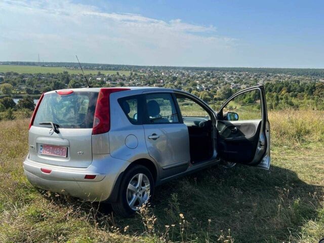 Серый Ниссан Ноут, объемом двигателя 1.5 л и пробегом 181 тыс. км за 5900 $, фото 6 на Automoto.ua