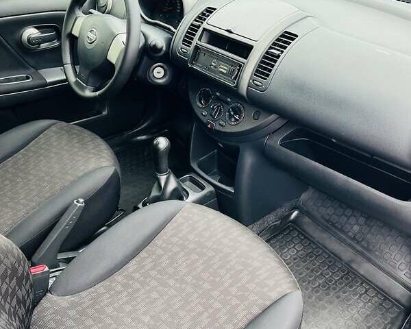 Серый Ниссан Ноут, объемом двигателя 1.4 л и пробегом 220 тыс. км за 5700 $, фото 20 на Automoto.ua