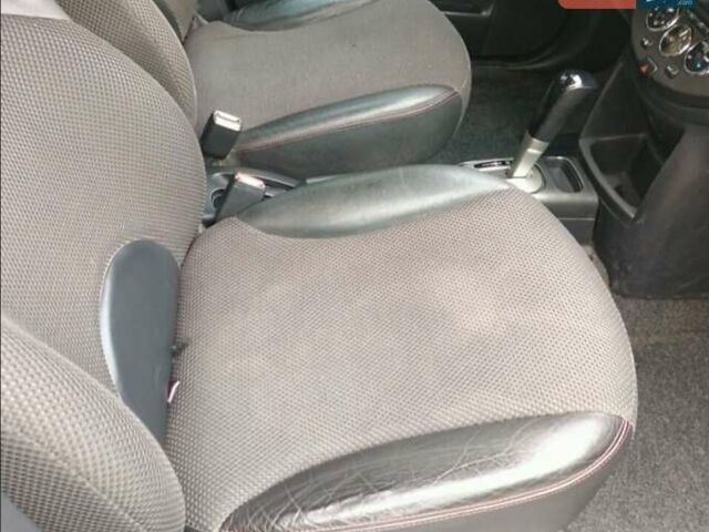 Серый Ниссан Ноут, объемом двигателя 1.6 л и пробегом 218 тыс. км за 6300 $, фото 19 на Automoto.ua