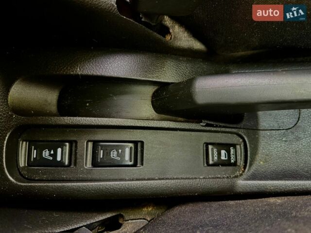 Серый Ниссан Ноут, объемом двигателя 1.39 л и пробегом 276 тыс. км за 2800 $, фото 12 на Automoto.ua