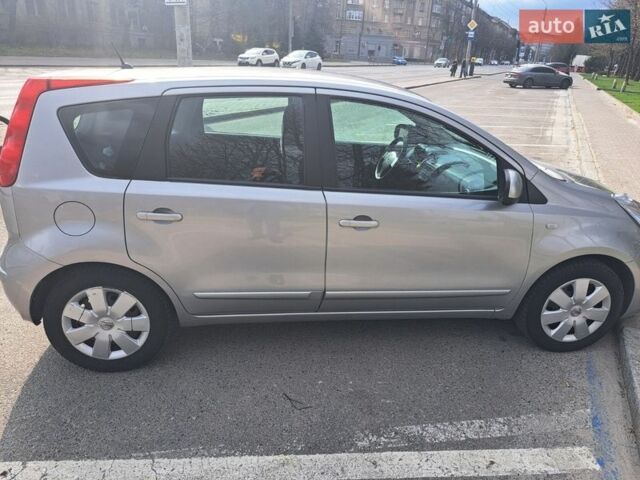 Сірий Ніссан Ноут, об'ємом двигуна 1.4 л та пробігом 170 тис. км за 5400 $, фото 3 на Automoto.ua