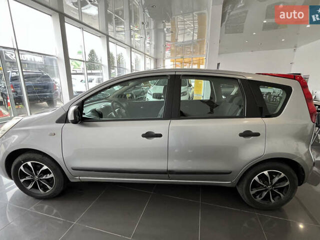 Сірий Ніссан Ноут, об'ємом двигуна 1.4 л та пробігом 86 тис. км за 5500 $, фото 3 на Automoto.ua