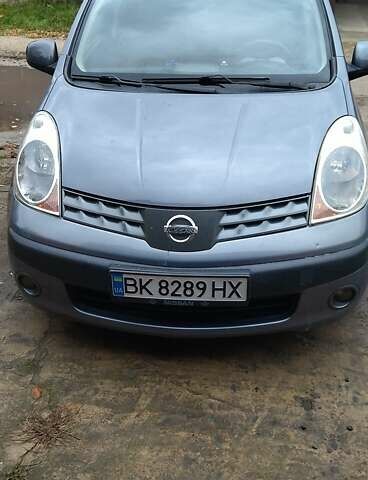 Сірий Ніссан Ноут, об'ємом двигуна 1.6 л та пробігом 218 тис. км за 5100 $, фото 11 на Automoto.ua