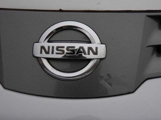 Сірий Ніссан Ноут, об'ємом двигуна 1.6 л та пробігом 219 тис. км за 3800 $, фото 10 на Automoto.ua