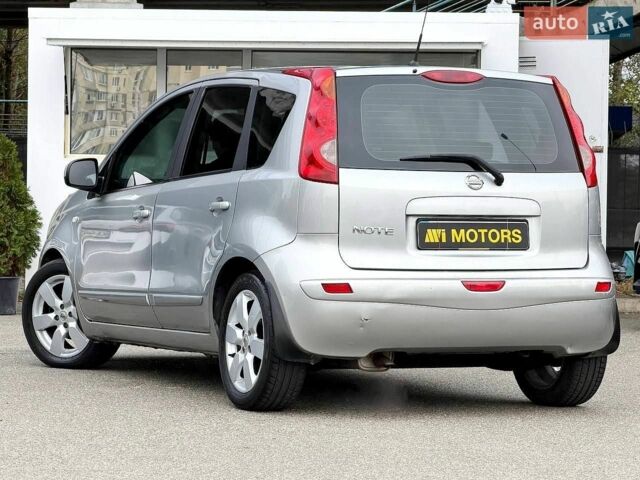 Сірий Ніссан Ноут, об'ємом двигуна 1.6 л та пробігом 153 тис. км за 6200 $, фото 1 на Automoto.ua