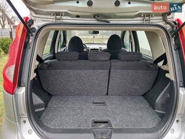 Серый Ниссан Ноут, объемом двигателя 1.4 л и пробегом 249 тыс. км за 4700 $, фото 16 на Automoto.ua