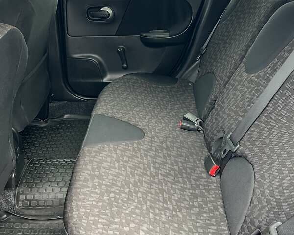 Серый Ниссан Ноут, объемом двигателя 1.4 л и пробегом 220 тыс. км за 5700 $, фото 8 на Automoto.ua