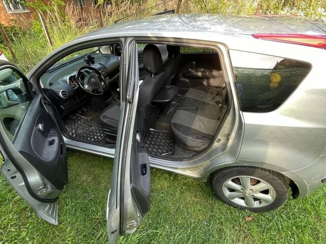 Сірий Ніссан Ноут, об'ємом двигуна 1.46 л та пробігом 207 тис. км за 4999 $, фото 10 на Automoto.ua