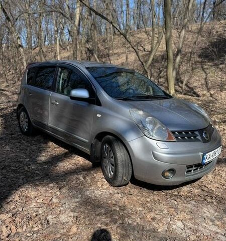 Сірий Ніссан Ноут, об'ємом двигуна 1.6 л та пробігом 247 тис. км за 5900 $, фото 7 на Automoto.ua